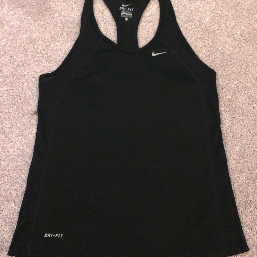 nike dry fit tanktop